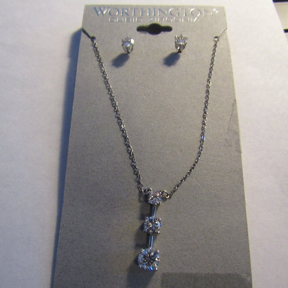 New on Card WORTHINGTON CZ Cubic Zirconia Signed 925 3 Stone NECKLACE & Earrings